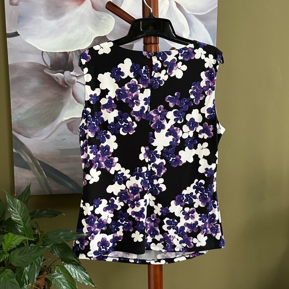 Calvin Klein Sleeveless Floral Blouse / Top - Picture 2 of 5